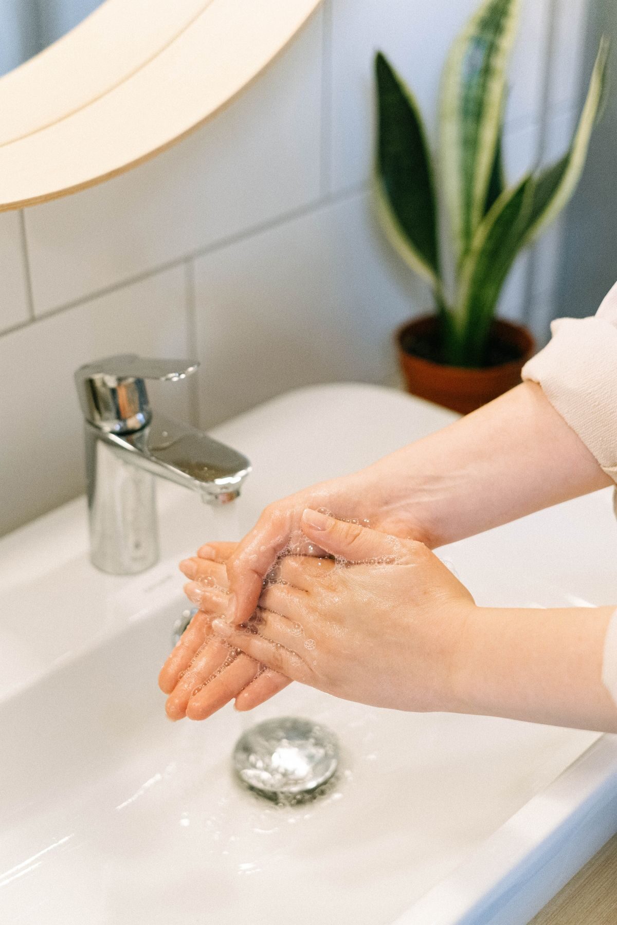 Obsessions et compulsions Lavage des mains répété, compulsion caractéristique du TOC